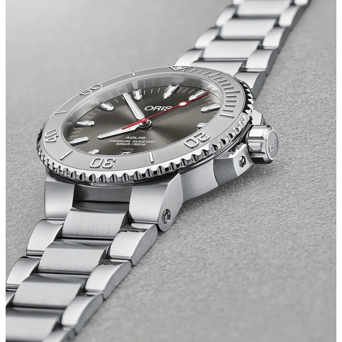 Oris Aquis Date Relief Grigio 01 733 7730 4153-07 8 24 05Peb