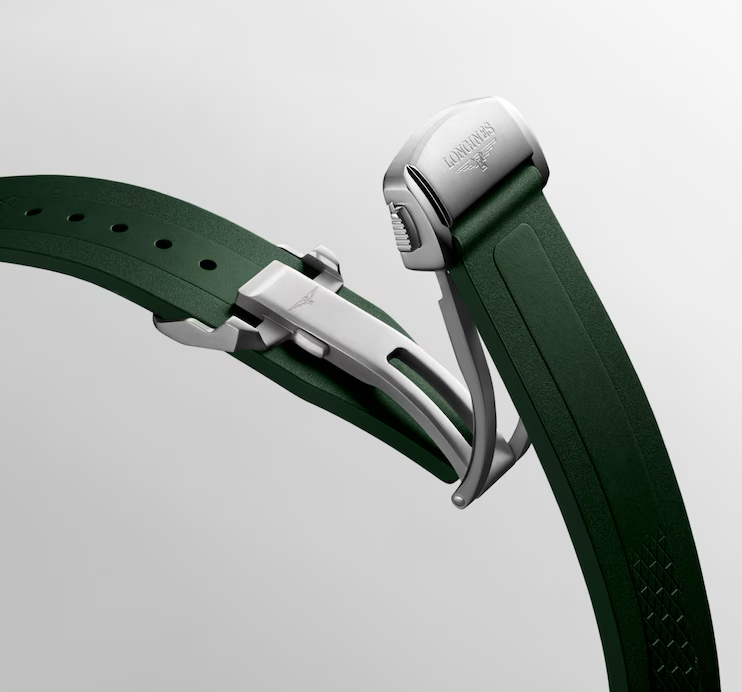 Conquest 41 mm Green on Rubber Strap