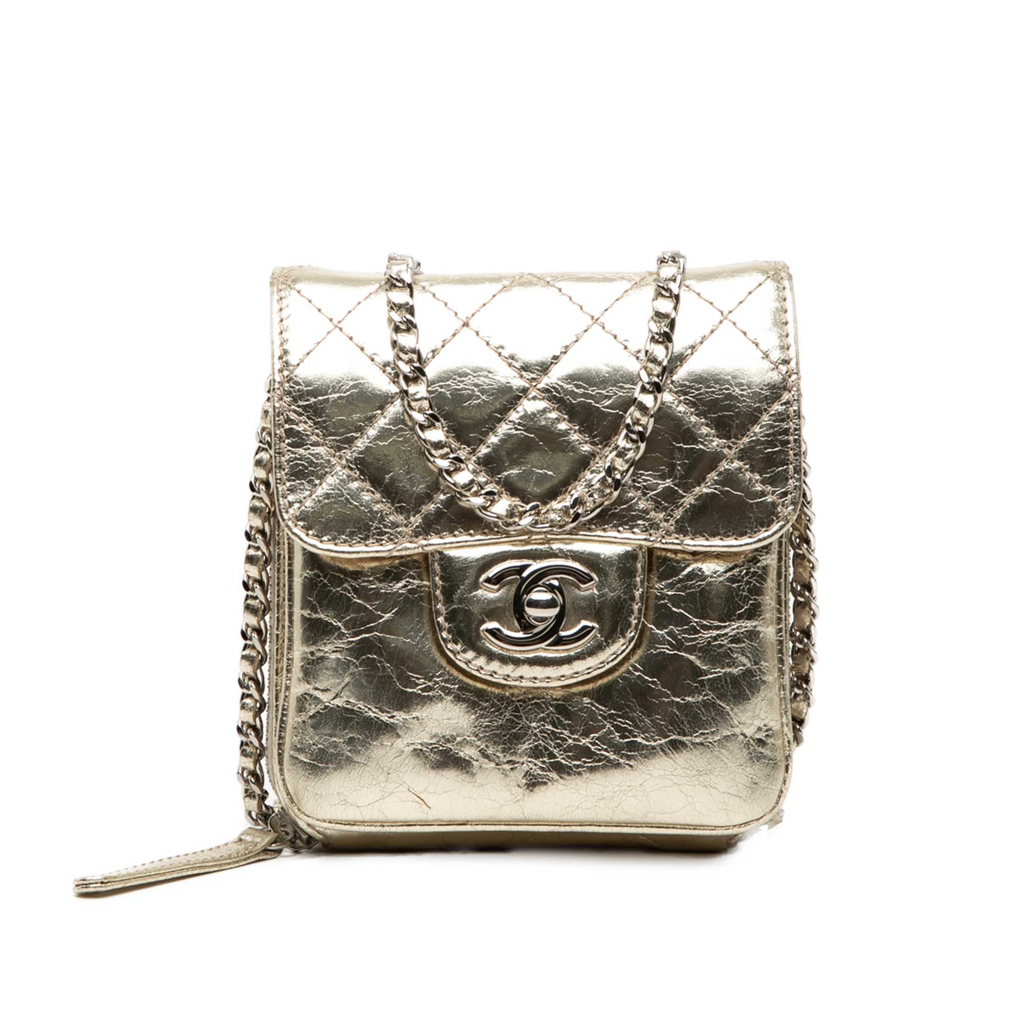 Chanel Matelassé Metallic vieilli Cuir de veau Clams Wallet on Chain