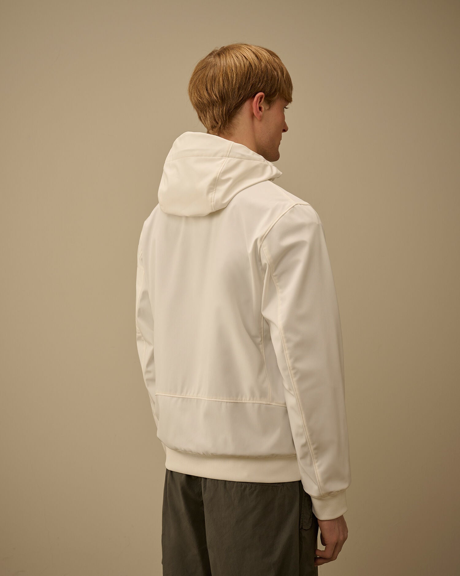 Cp Company 002A Shell-R Lens Jacket In White