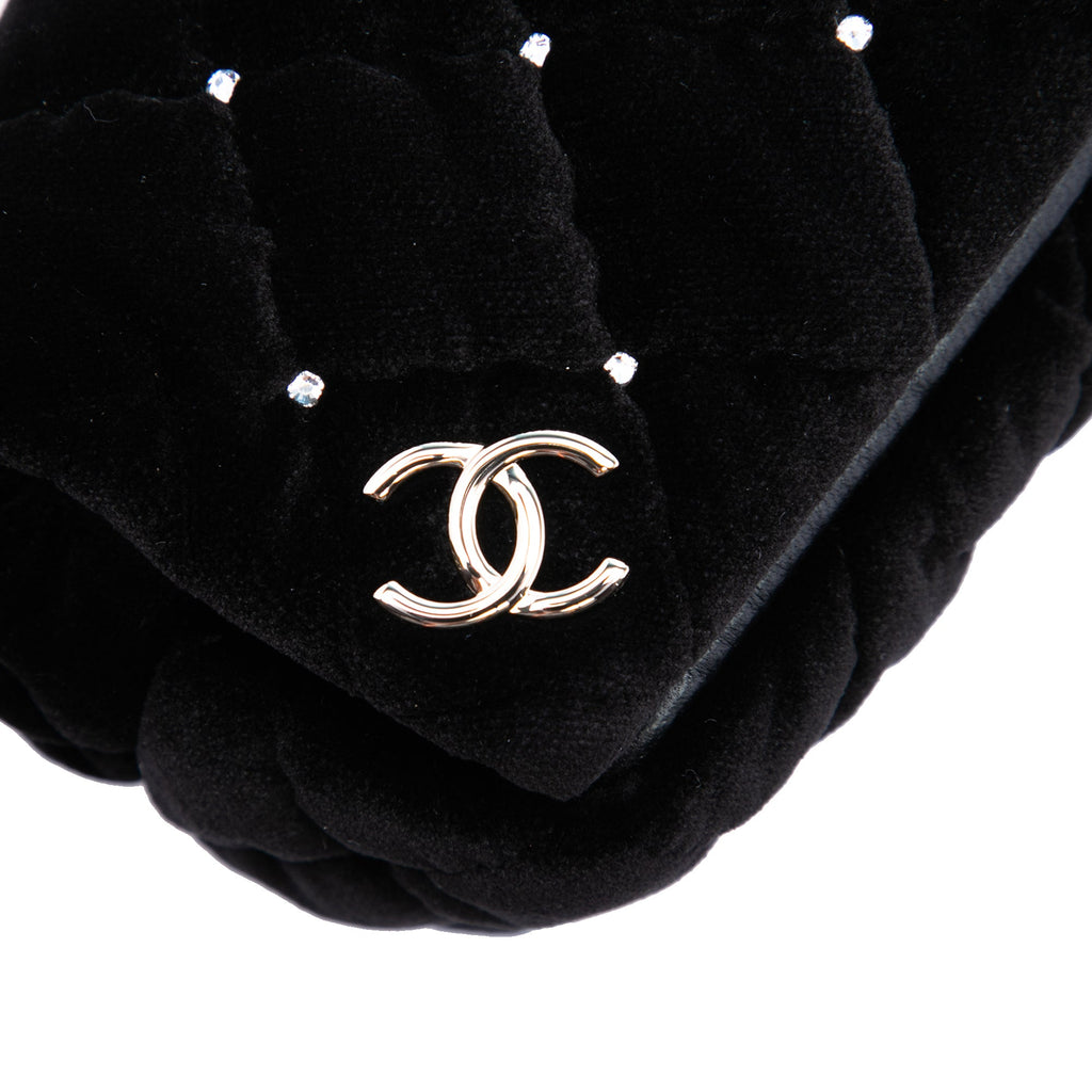 Chanel CC Matelassé Velours Cristal Wristlet Pochette