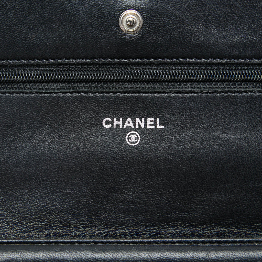 Chanel CC Matelassé Cuir d’agneau Wallet on Chain