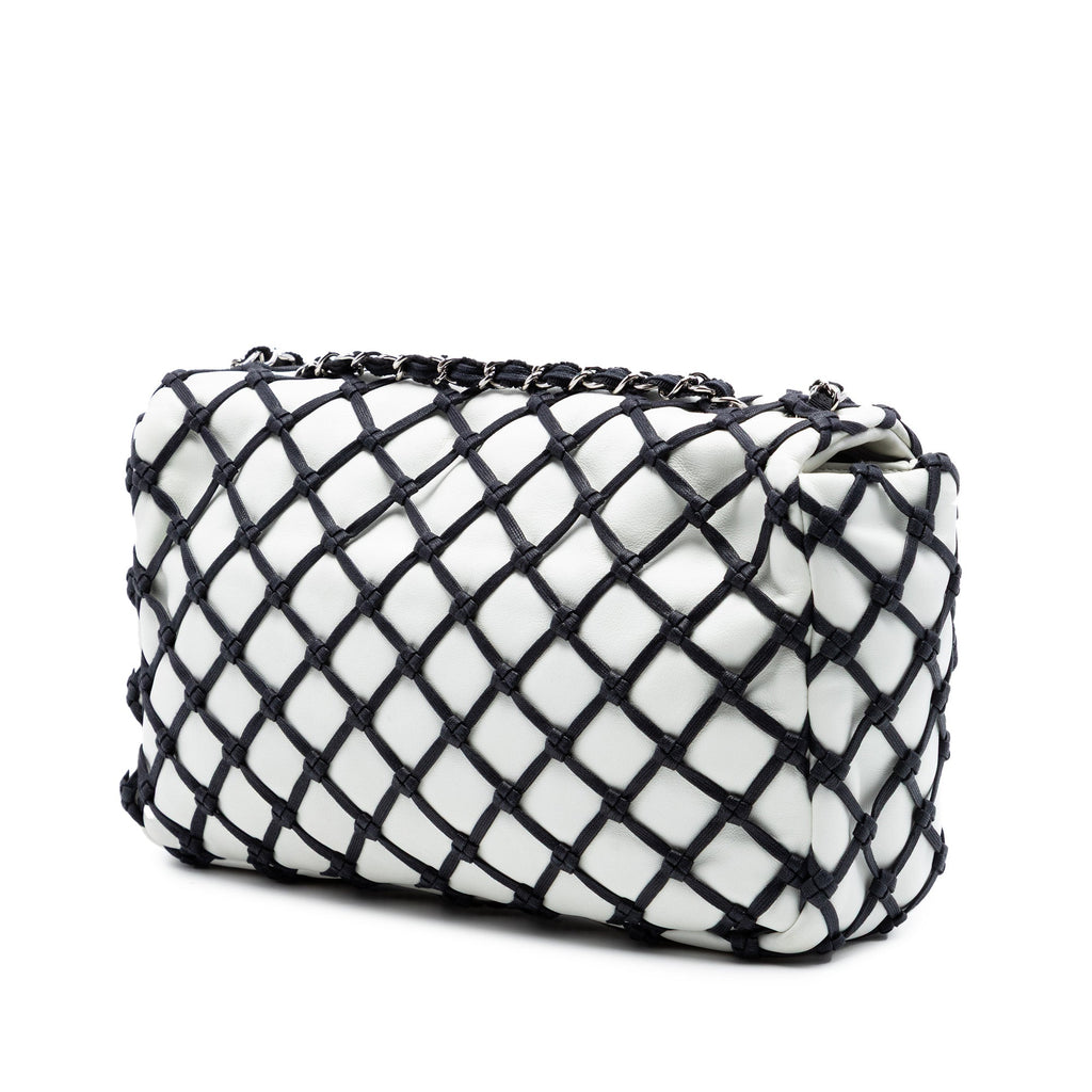 Chanel Jumbo Cuir d’agneau Canebiers Net à rabat