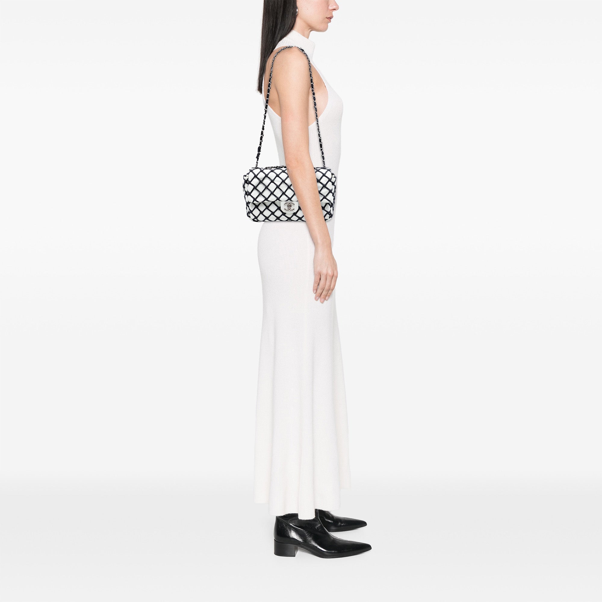 Chanel Jumbo Cuir d’agneau Canebiers Net à rabat