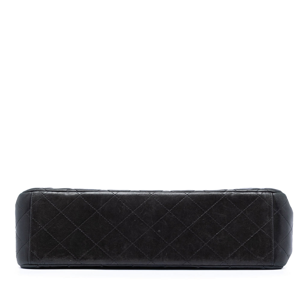 Chanel Maxi Classic Cuir d’agneau Double rabat