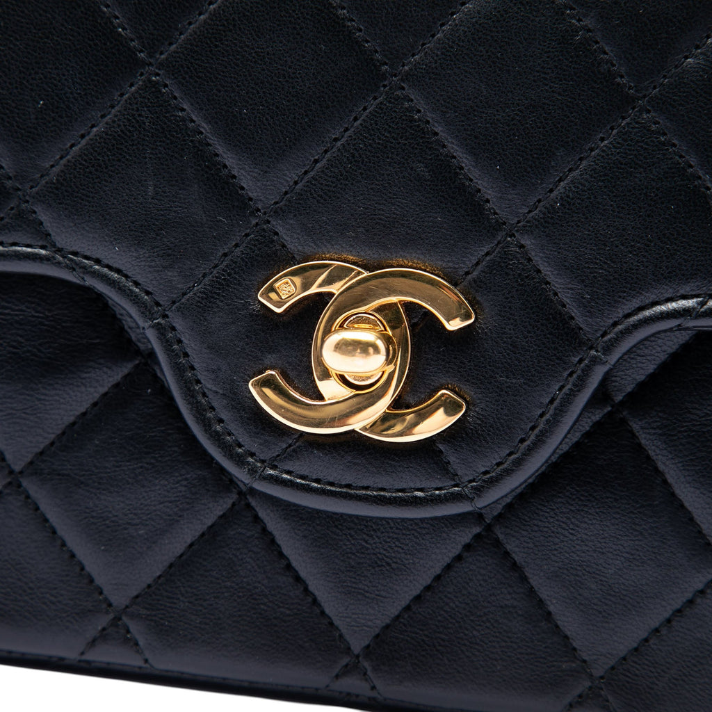 Chanel Medium CC Matelassé Cuir d’agneau Double rabat