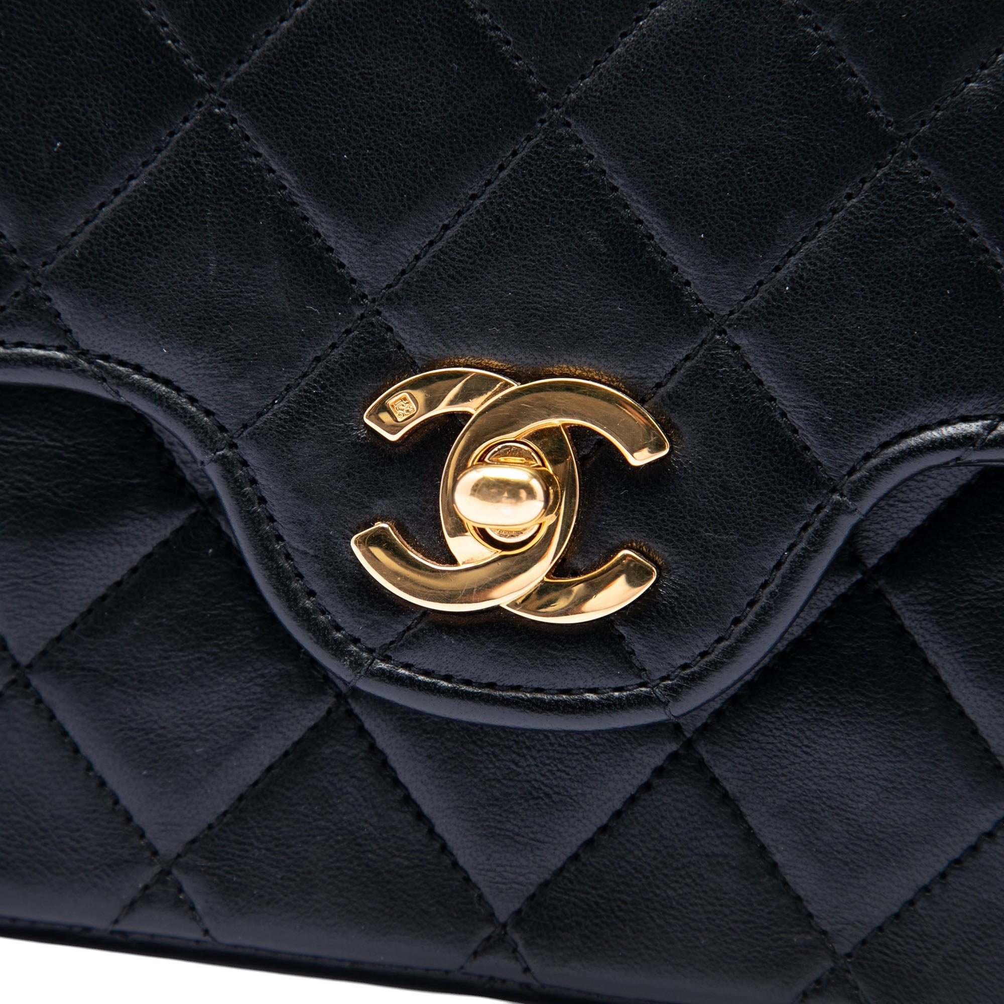 Chanel Medium CC Matelassé Cuir d’agneau Double rabat