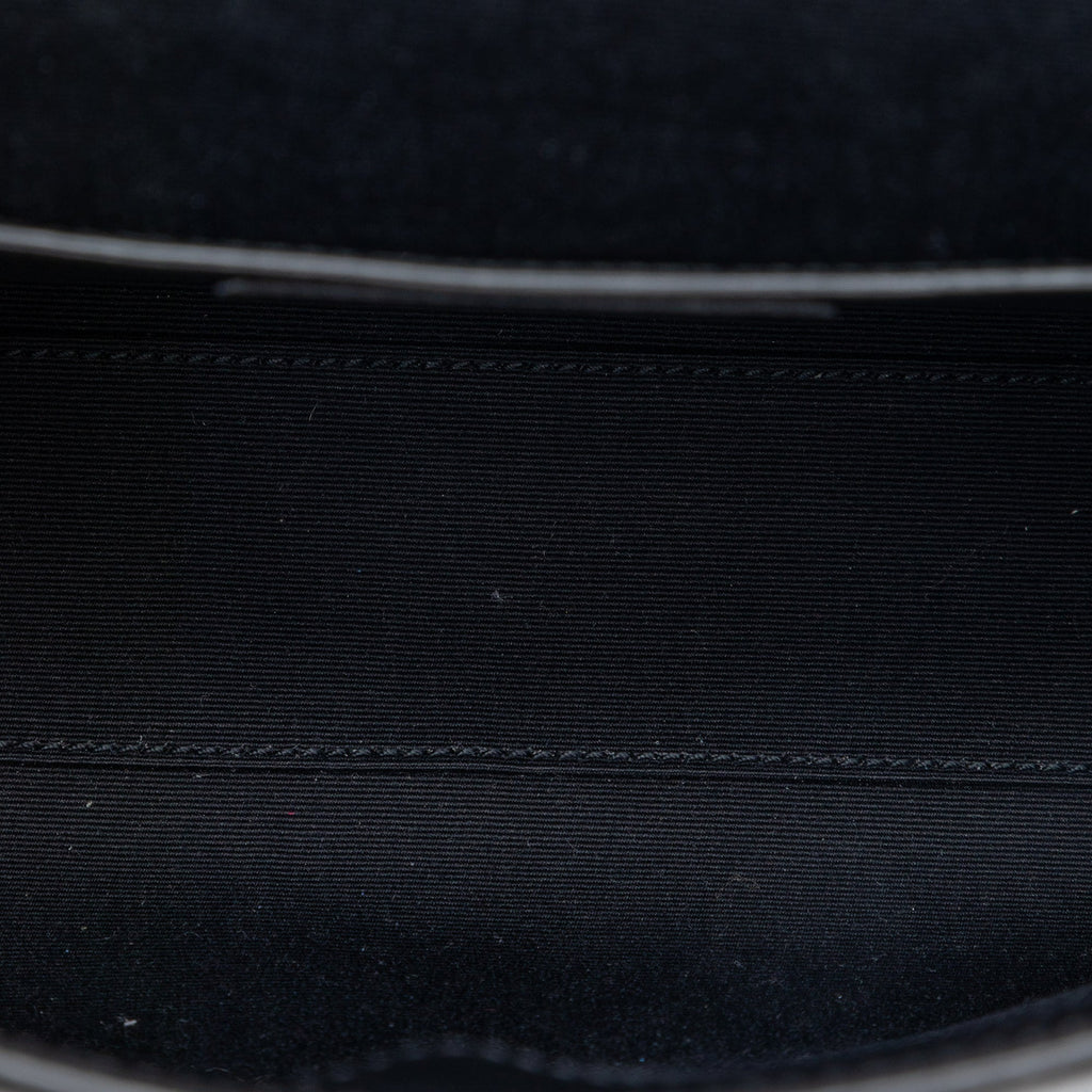 Saint Laurent Medium Smooth Cuir de veau Manhattan Sac bandoulière