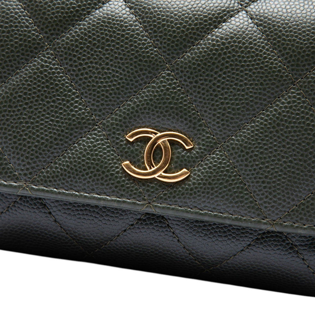 Chanel Small CC Matelassé Caviar Bar à rabat Pochette avec chaîne