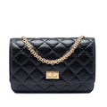 Chanel Matelassé vieilli Cuir de veau Reissue 2.55 Wallet on Chain