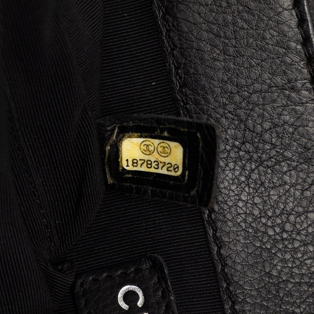 Chanel Medium Cuir de veau Boy Reverso à rabat