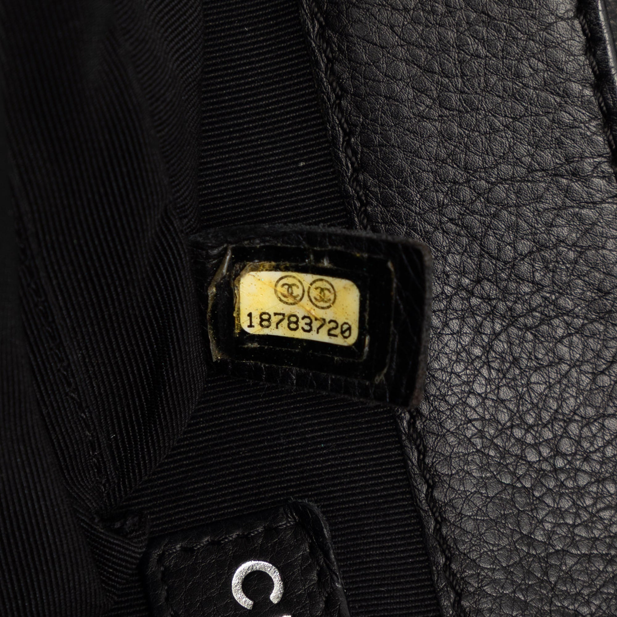 Chanel Medium Cuir de veau Boy Reverso à rabat