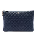 Chanel Large Matelassé Cuir d’agneau Casino Charms O Étui Pochette