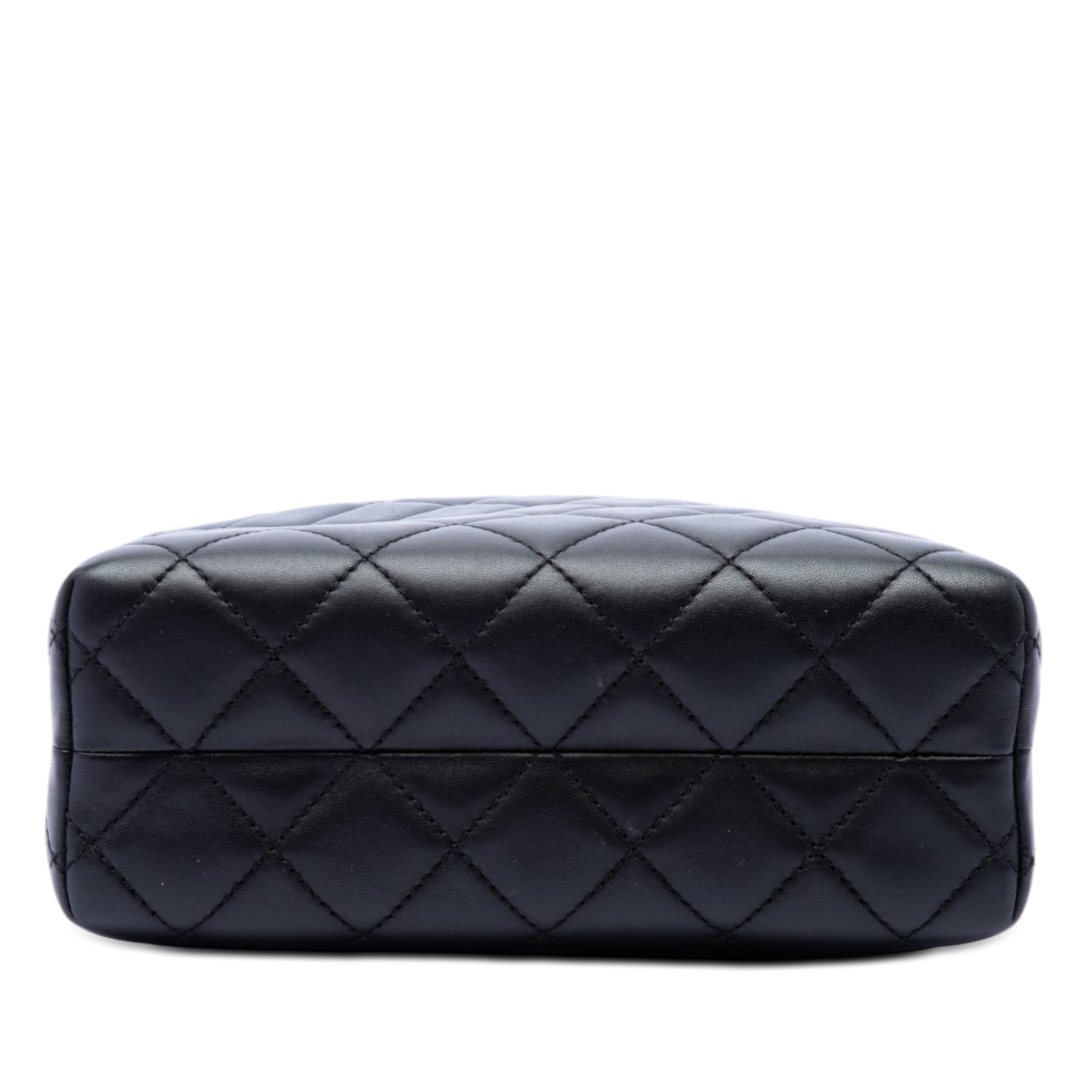 Chanel CC Matelassé Cuir d’agneau Kiss Lock Minaudiere Chain Sac porté croisé