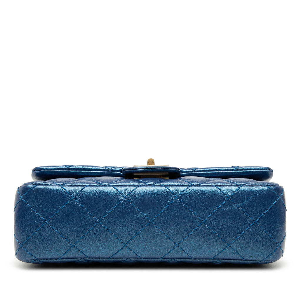 Chanel Matelassé Metallic vieilli Cuir de veau Reissue 2.55 Sac ceinture