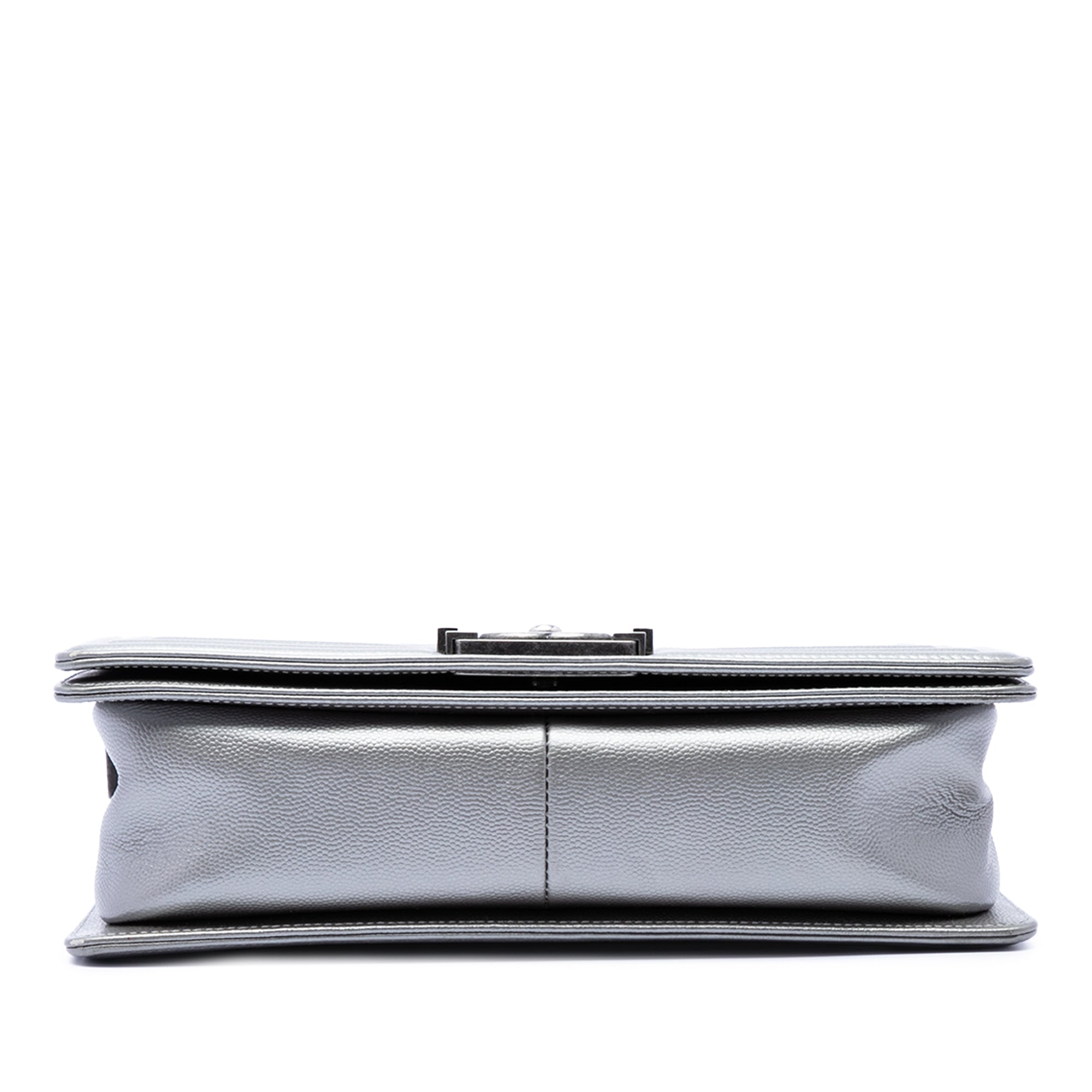 Chanel Old Medium Matelassé Metallic Caviar Boy à rabat