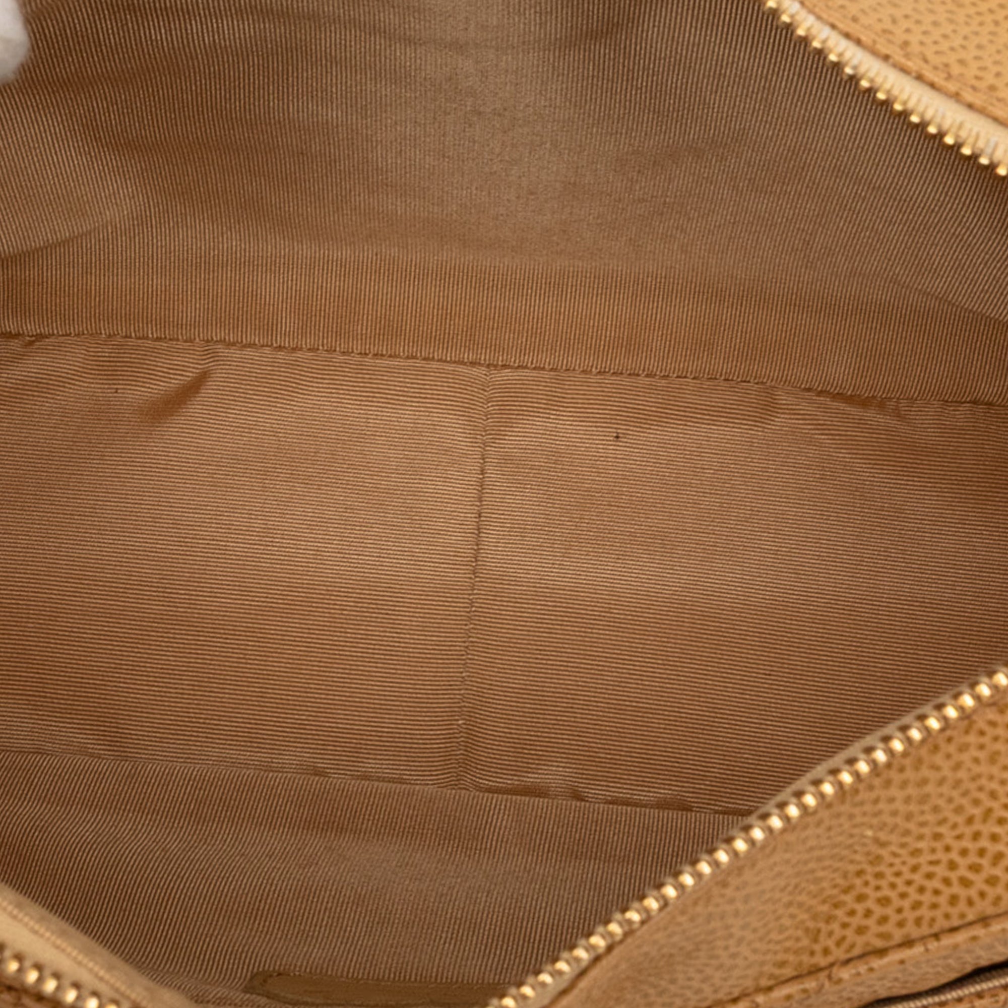 Chanel CC Matelassé Caviar Timeless Sac bandoulière