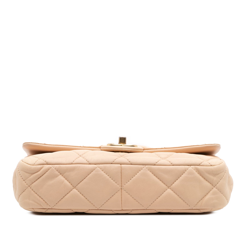 Chanel Matelassé Cuir d’agneau Fancy Jewel Simple rabat