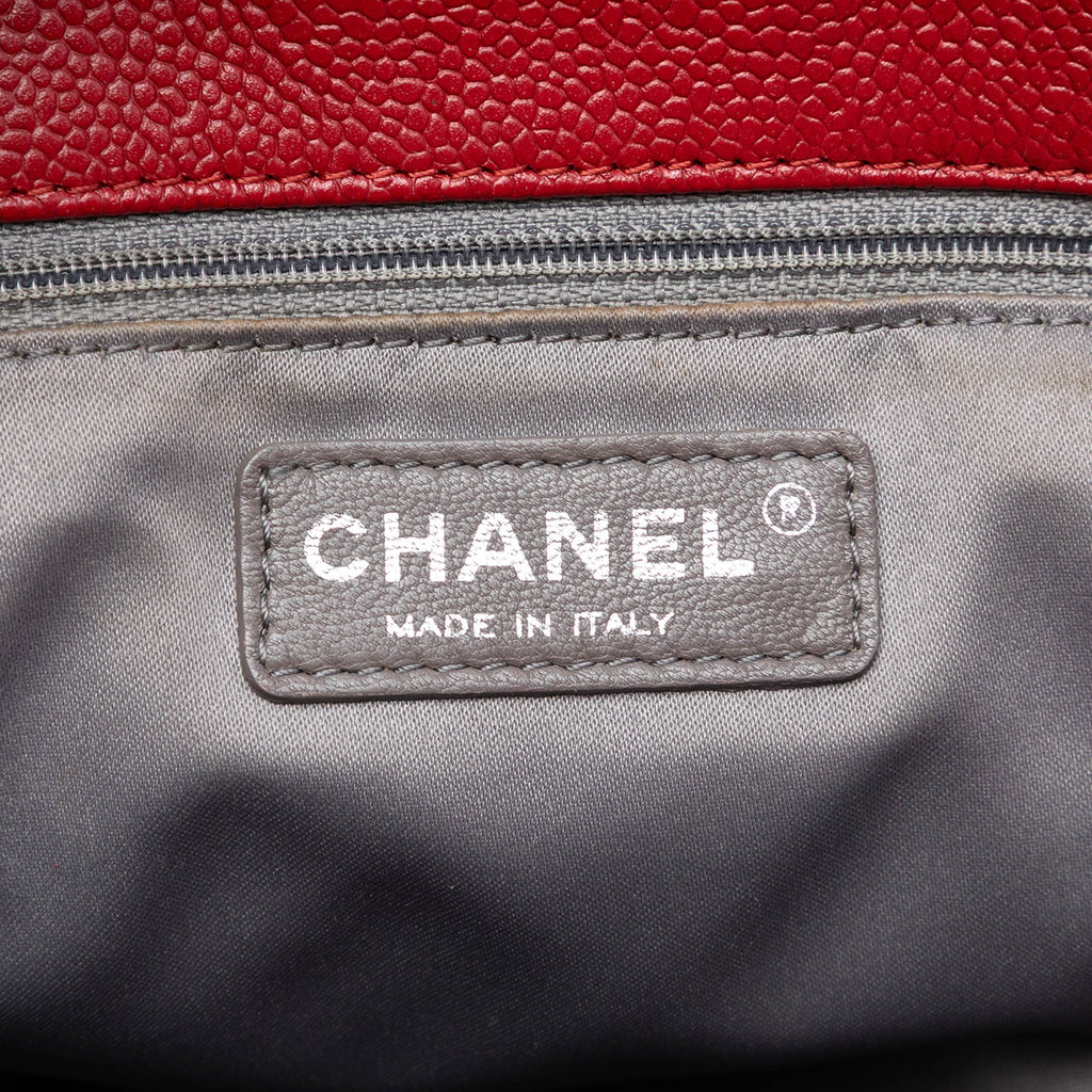 Chanel Caviar Vertical Grand Shopping Cabas