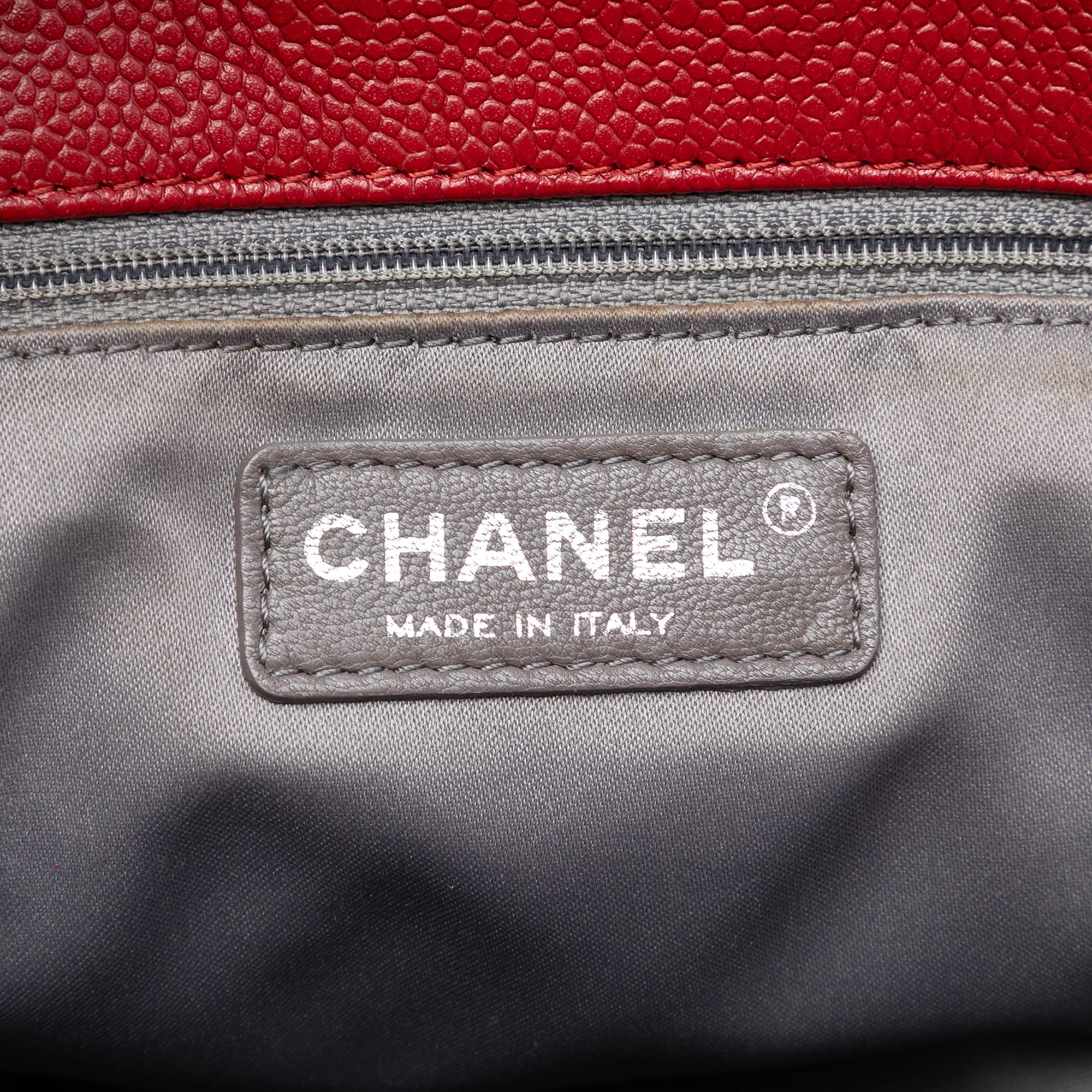 Chanel Caviar Vertical Grand Shopping Cabas