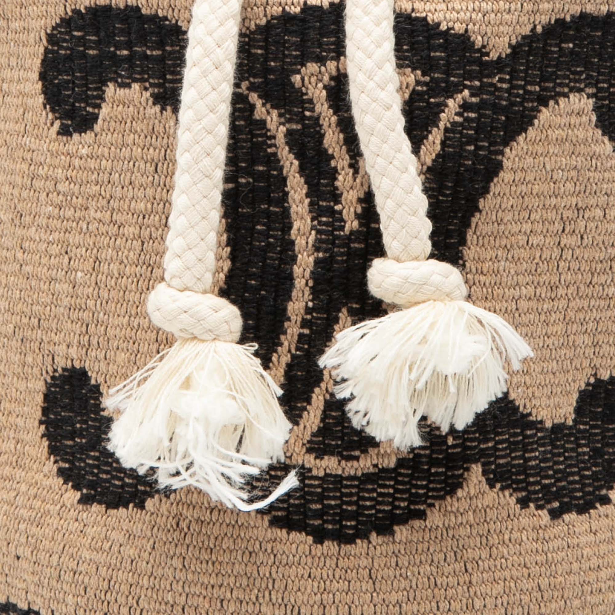 Celine Small Triomphe Raffia Drawstring Bucket Sac