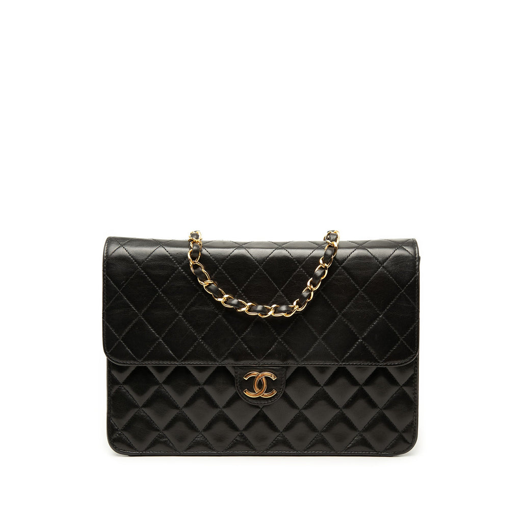 Chanel Medium CC Matelassé Cuir d’agneau Simple rabat