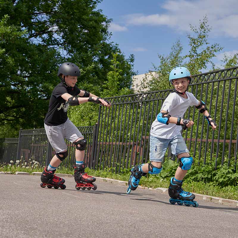 Flying Eagle S9 Dynamo Red Kids Skates