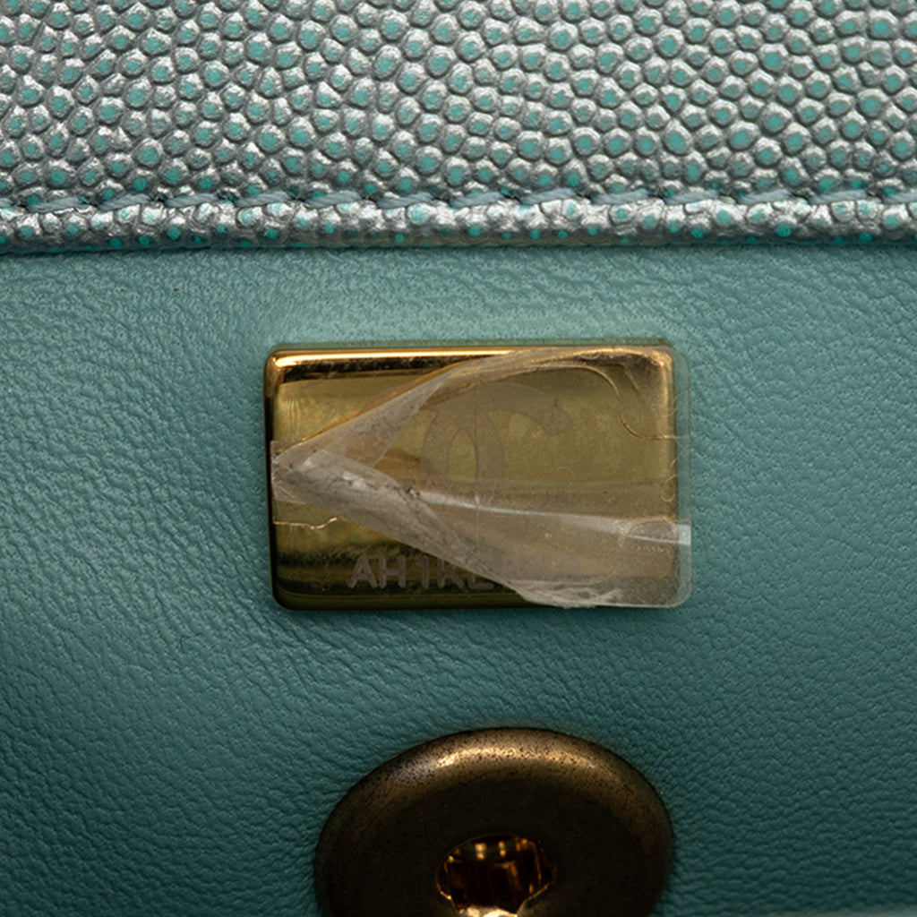 Chanel Mini Metallic Caviar Coco sac à anse supérieure