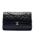 Chanel Édition limitée Paris Matelassé Cuir d’agneau Double rabat