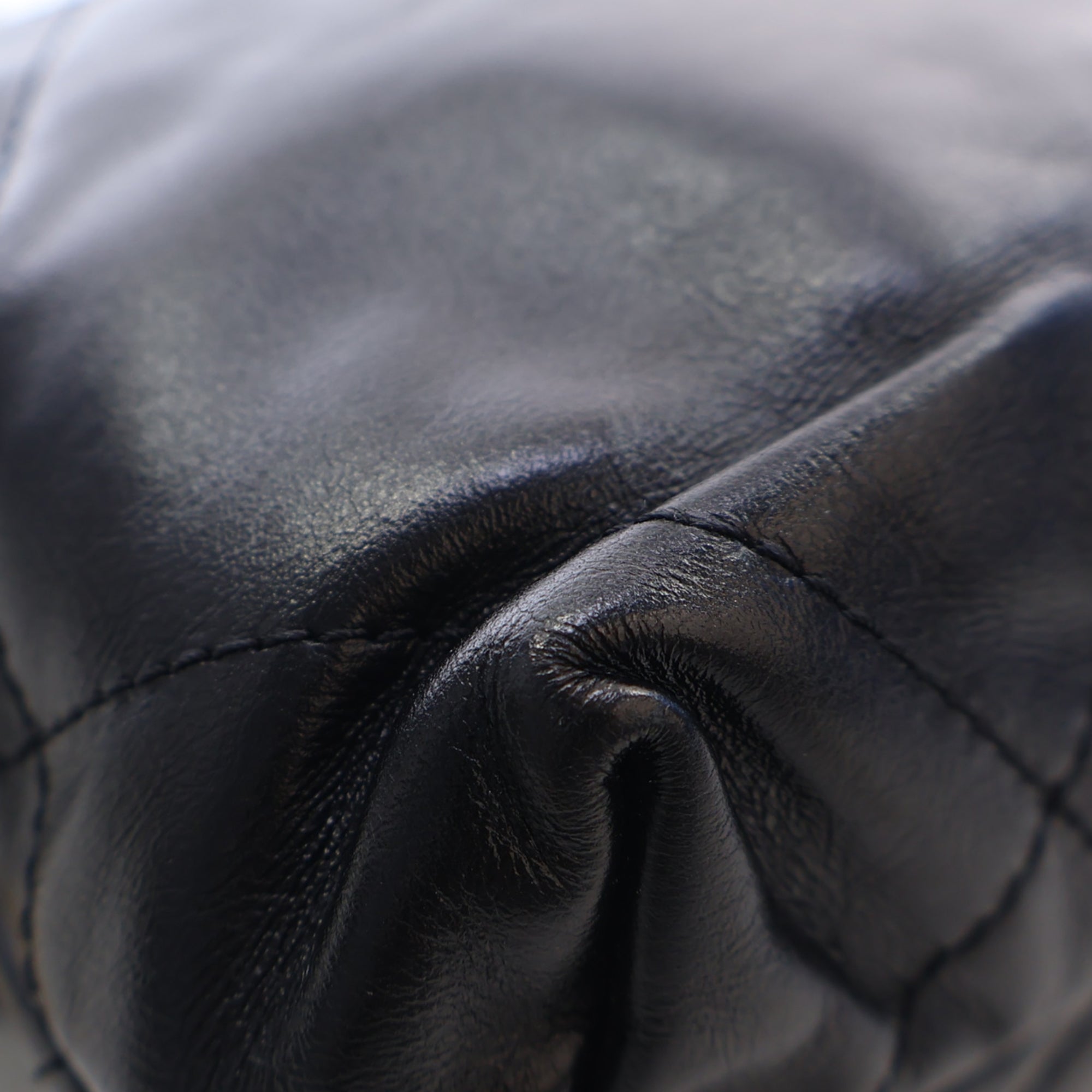 Chanel Mini brillant Cuir de veau 22 Sac à main