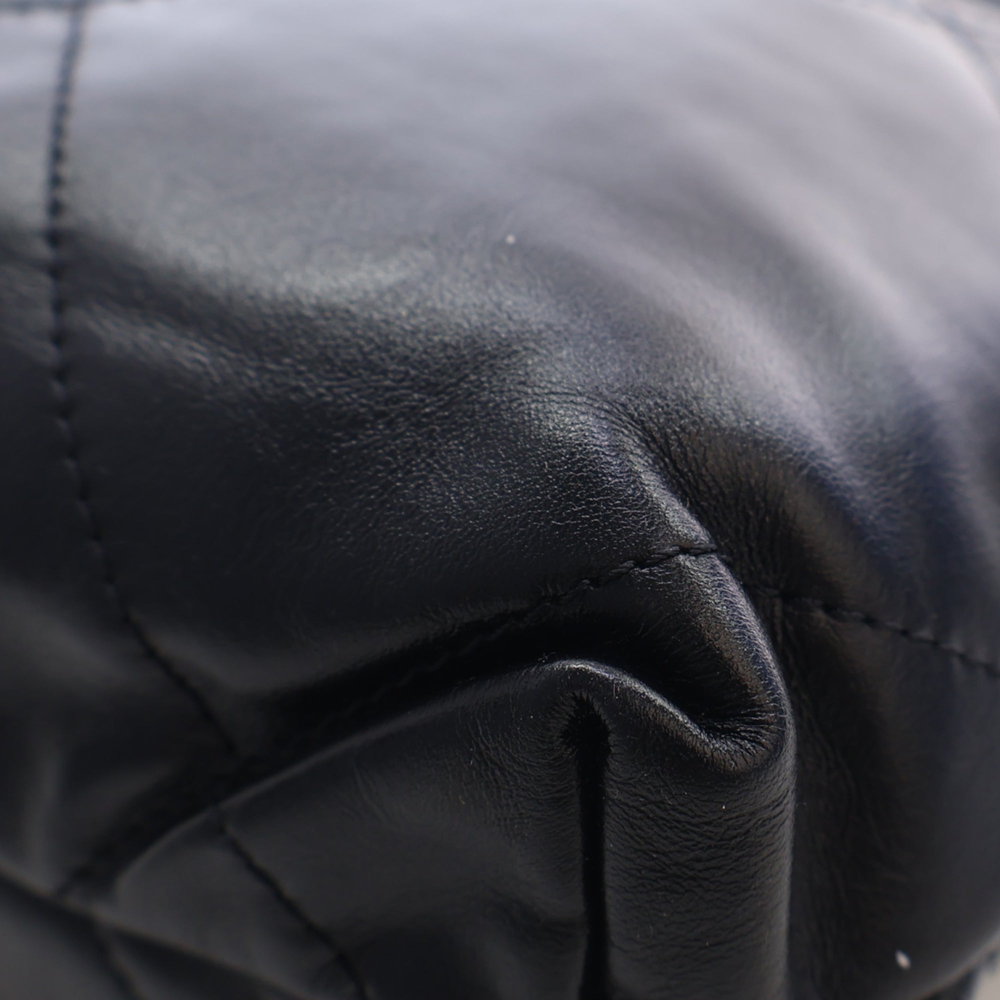 Chanel Mini brillant Cuir de veau 22 Sac à main