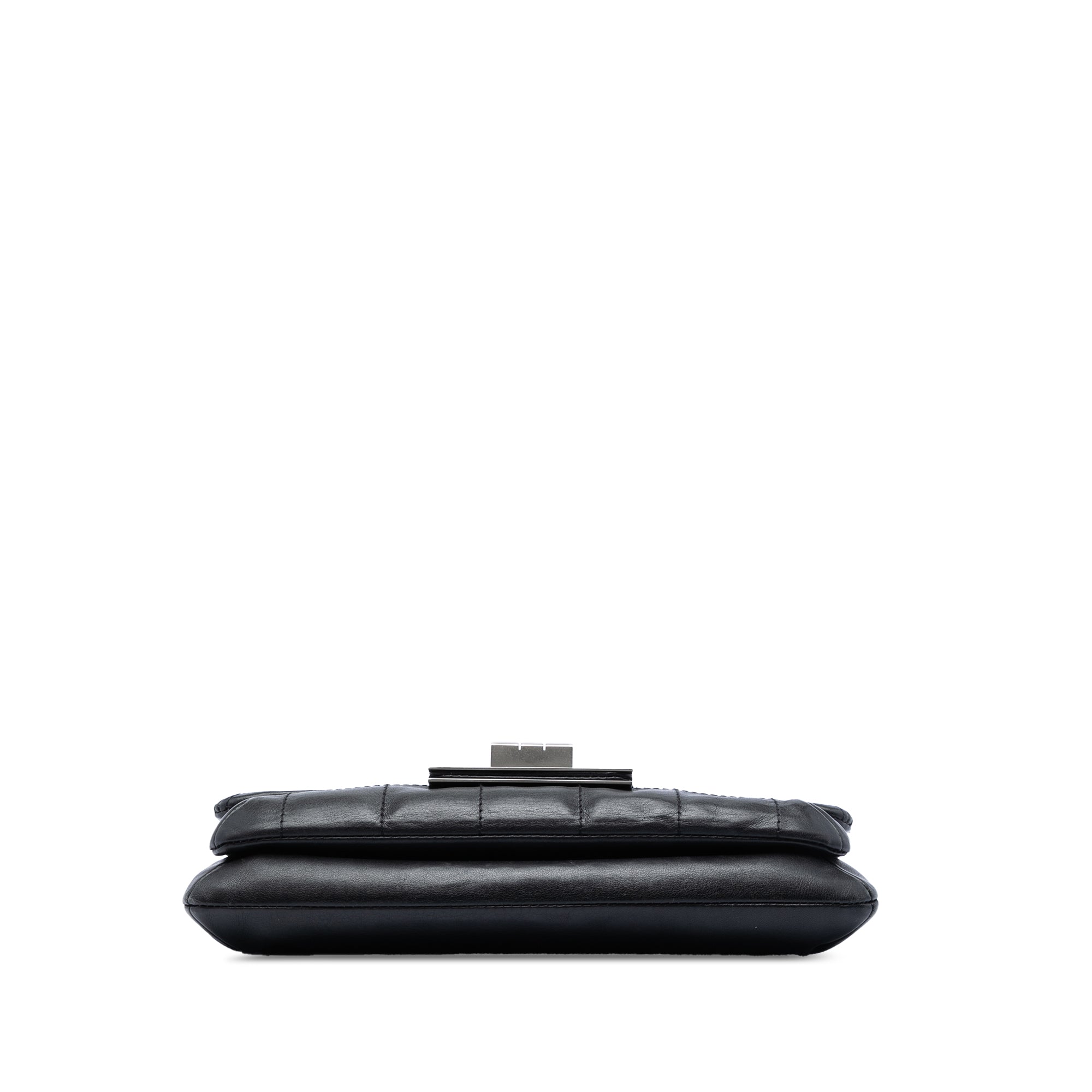 Chanel Chocolate Bar Cuir de veau Reissue 2.55 à rabat