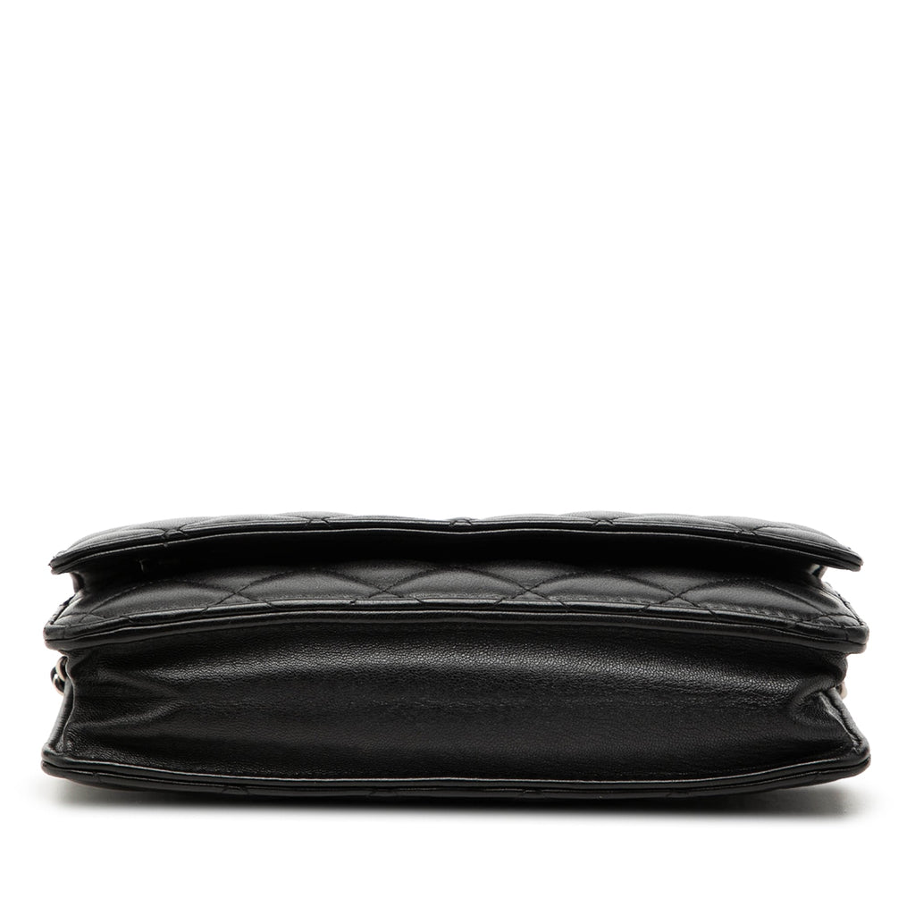 Chanel CC Matelassé Cuir d’agneau Wallet on Chain
