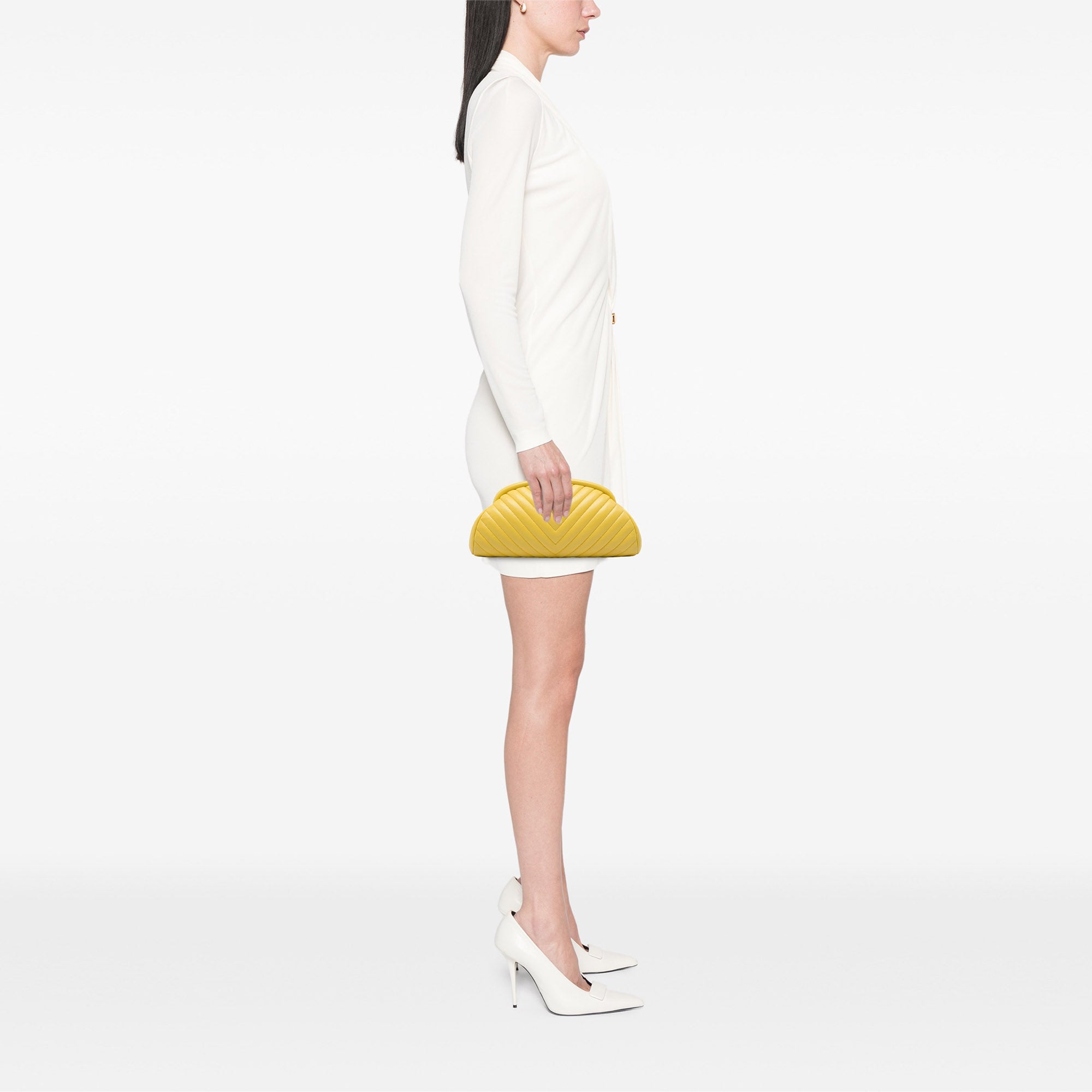 Chanel Chevron Cuir d’agneau Kisslock Pochette