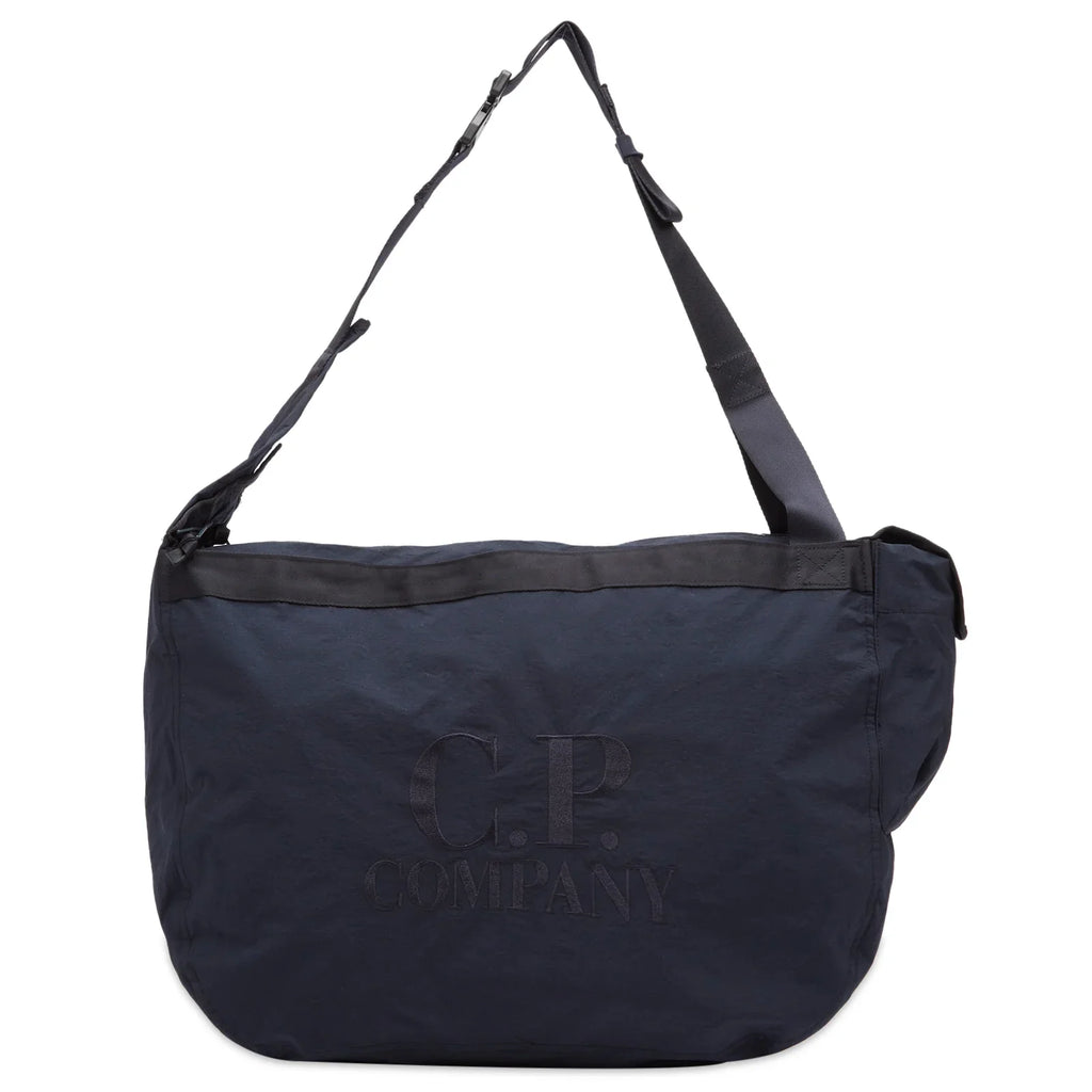Cp Company Plain Paper Touch Zipped Logo Bag In Navy with Certilogo