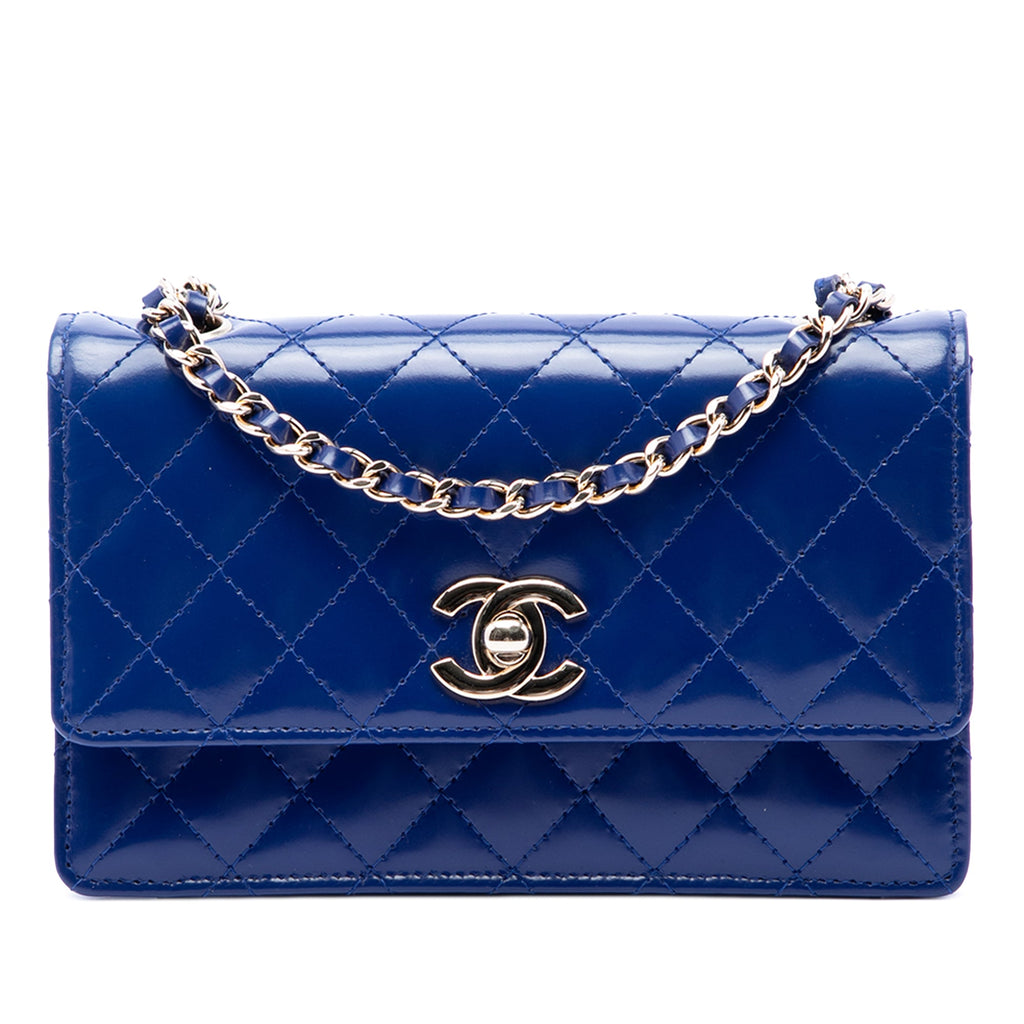 Chanel CC Matelassé Cuir verni Simple rabat