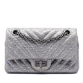 Chanel Chevron Metallic Textured Cuir de veau Reissue 2.55 Double rabat 224