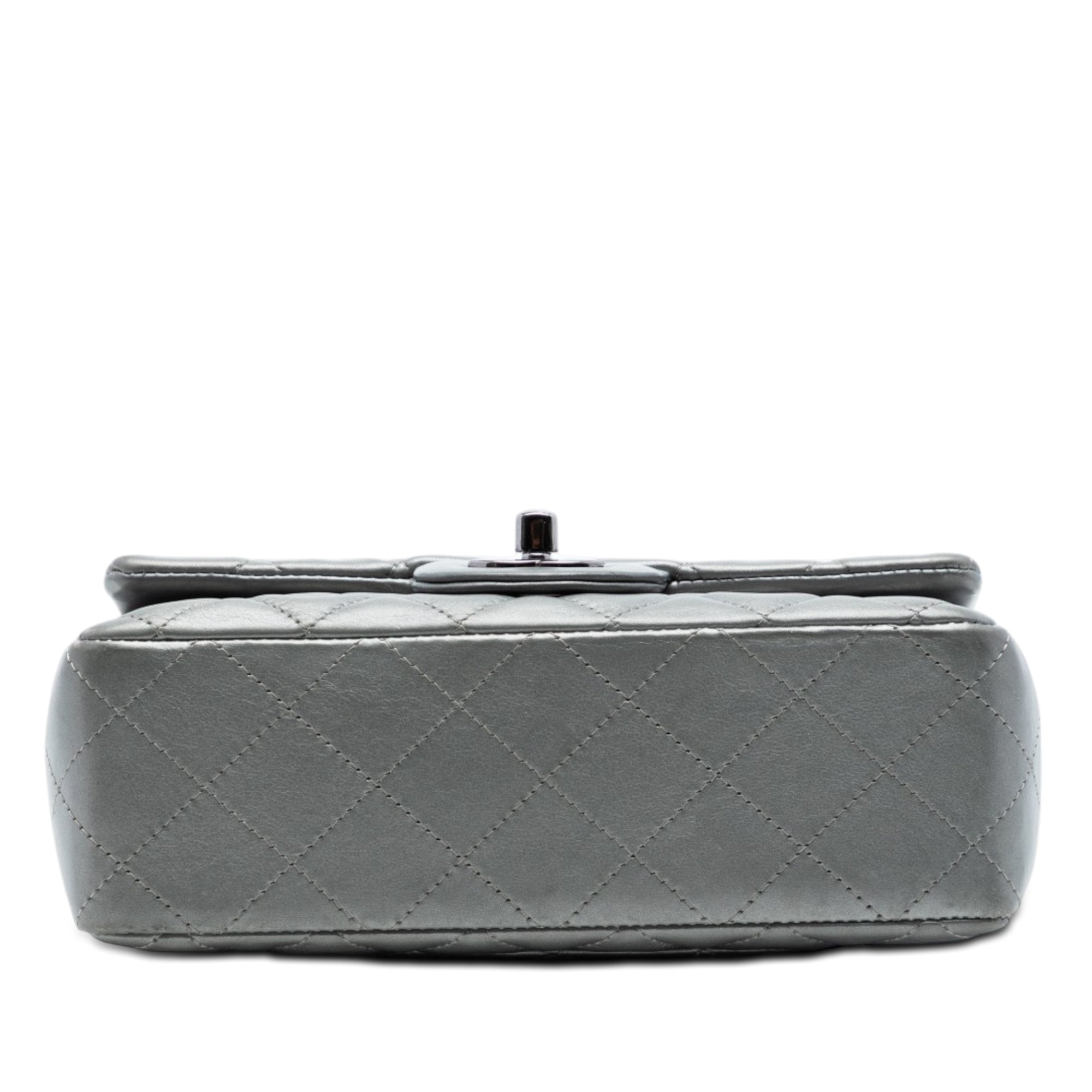 Chanel Mini Rectangular Classic Metallic Cuir d’agneau Simple rabat