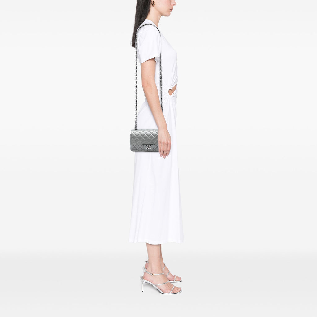 Chanel Mini Rectangular Classic Metallic Cuir d’agneau Simple rabat
