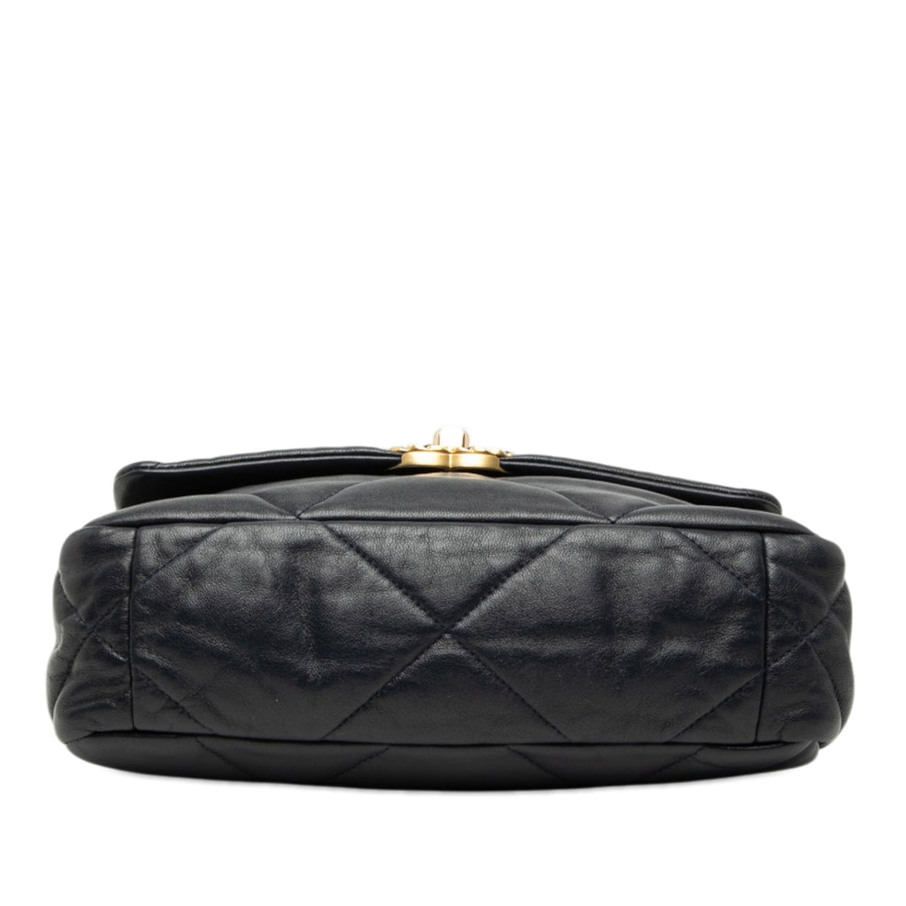 Chanel Medium Cuir d’agneau 19 à rabat