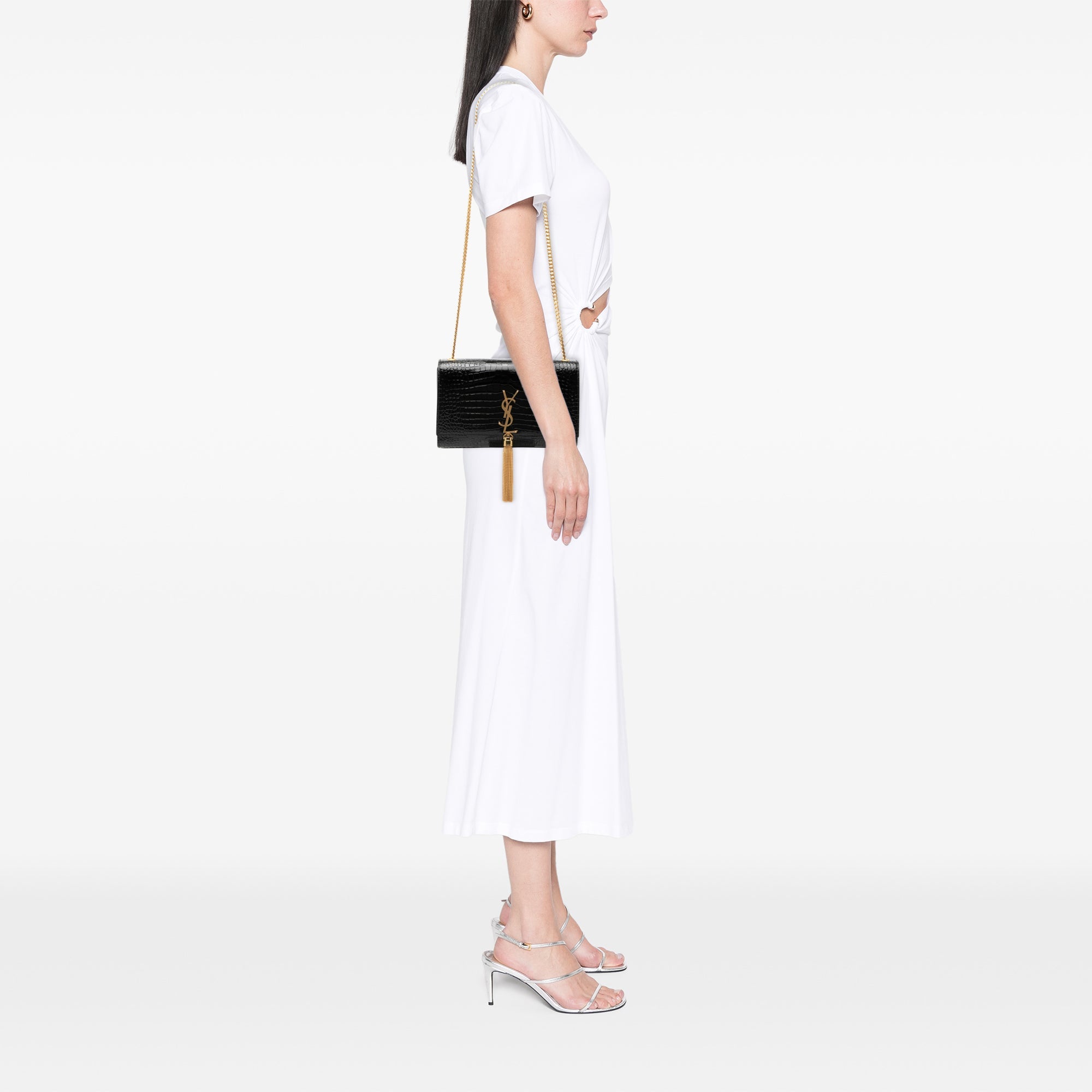 Saint Laurent Medium Croc embossé Cuir verni Monogram Kate Pompon Sac porté croisé