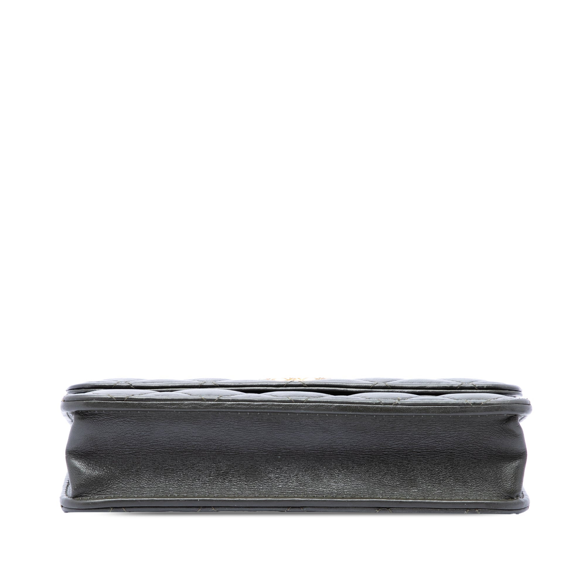 Chanel CC Matelassé Cuir d’agneau Pillow Crush à rabat Phone Holder avec chaîne
