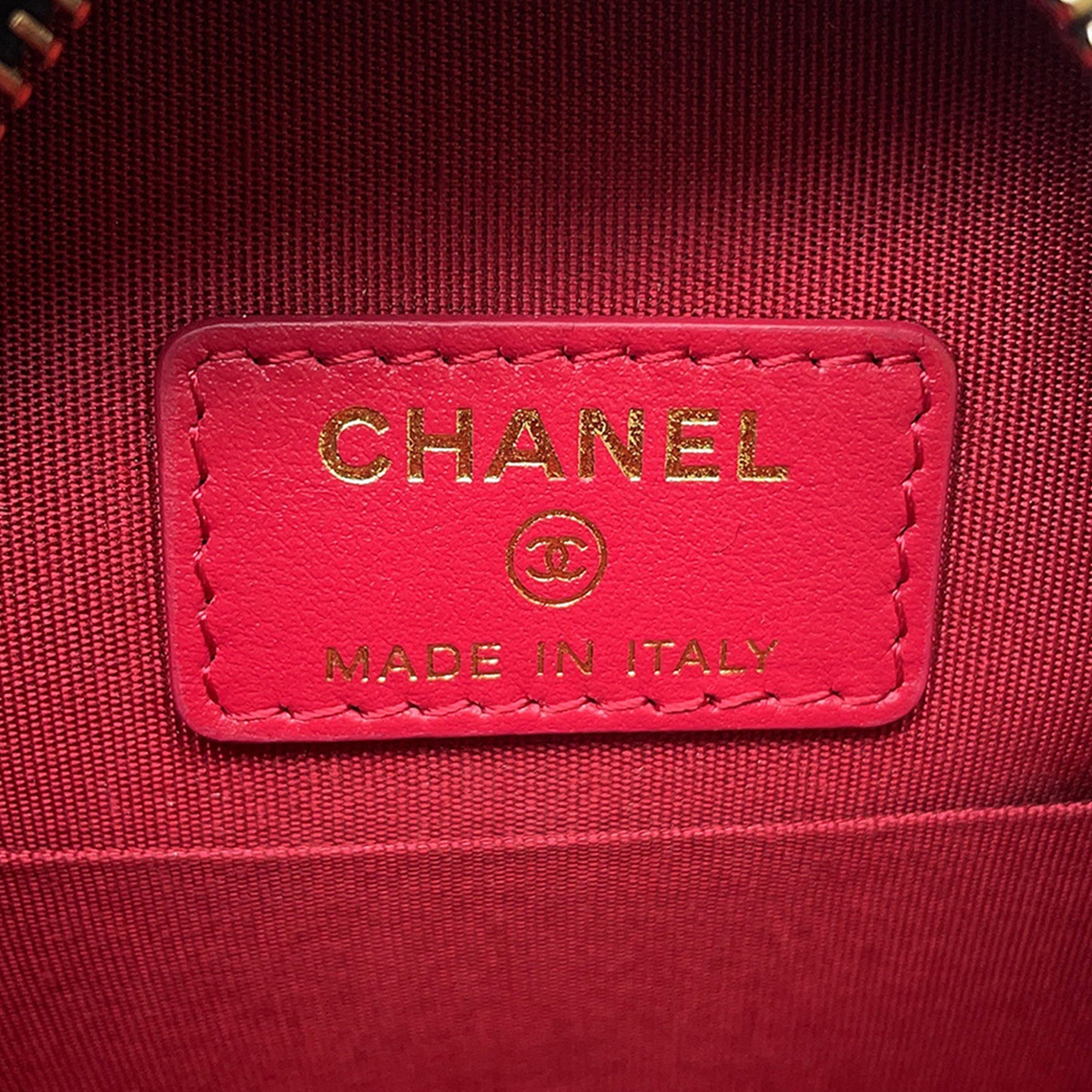 Chanel Cuir d’agneau 19 Rond Pochette avec chaîne