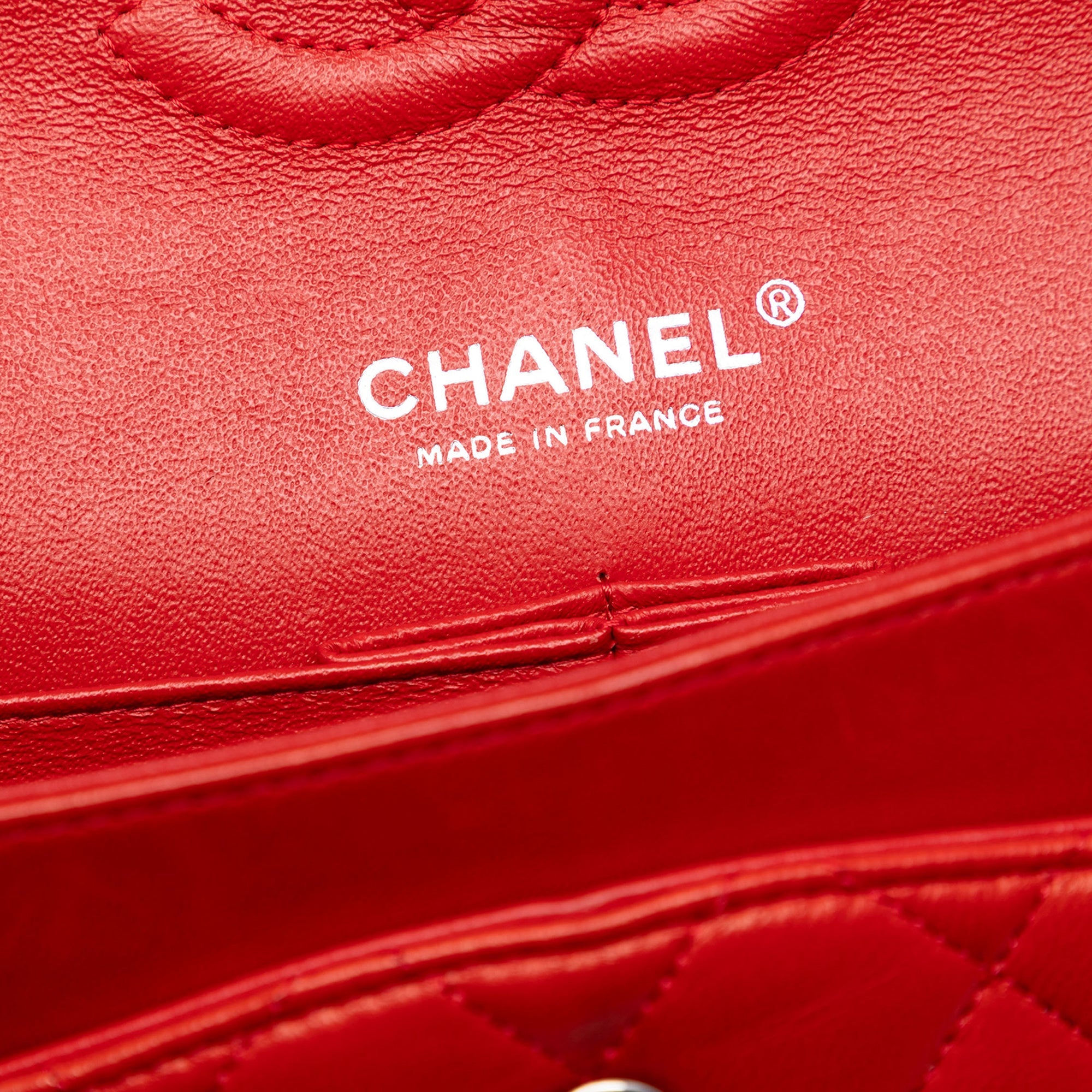 Chanel Medium Classic Cuir d’agneau Double rabat