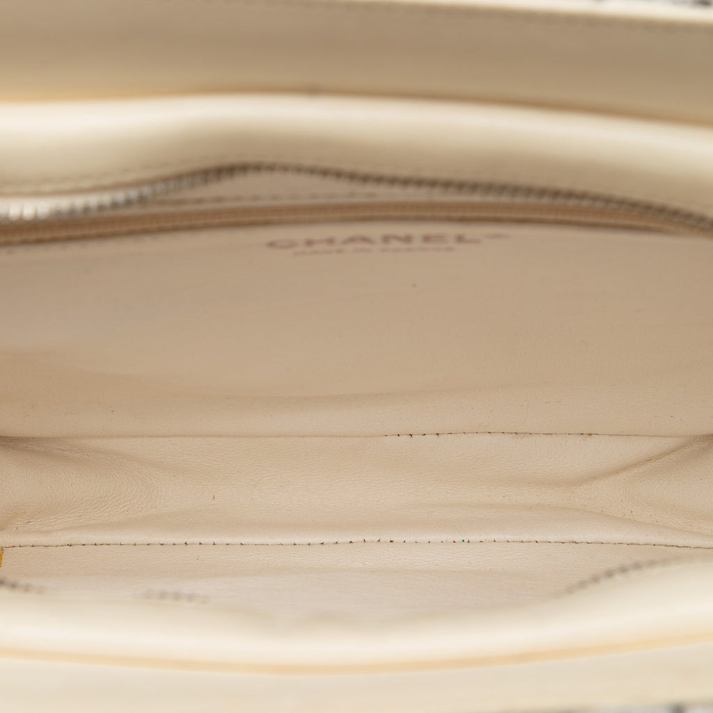 Chanel Tweed et Resin Zipped Shopping Sac