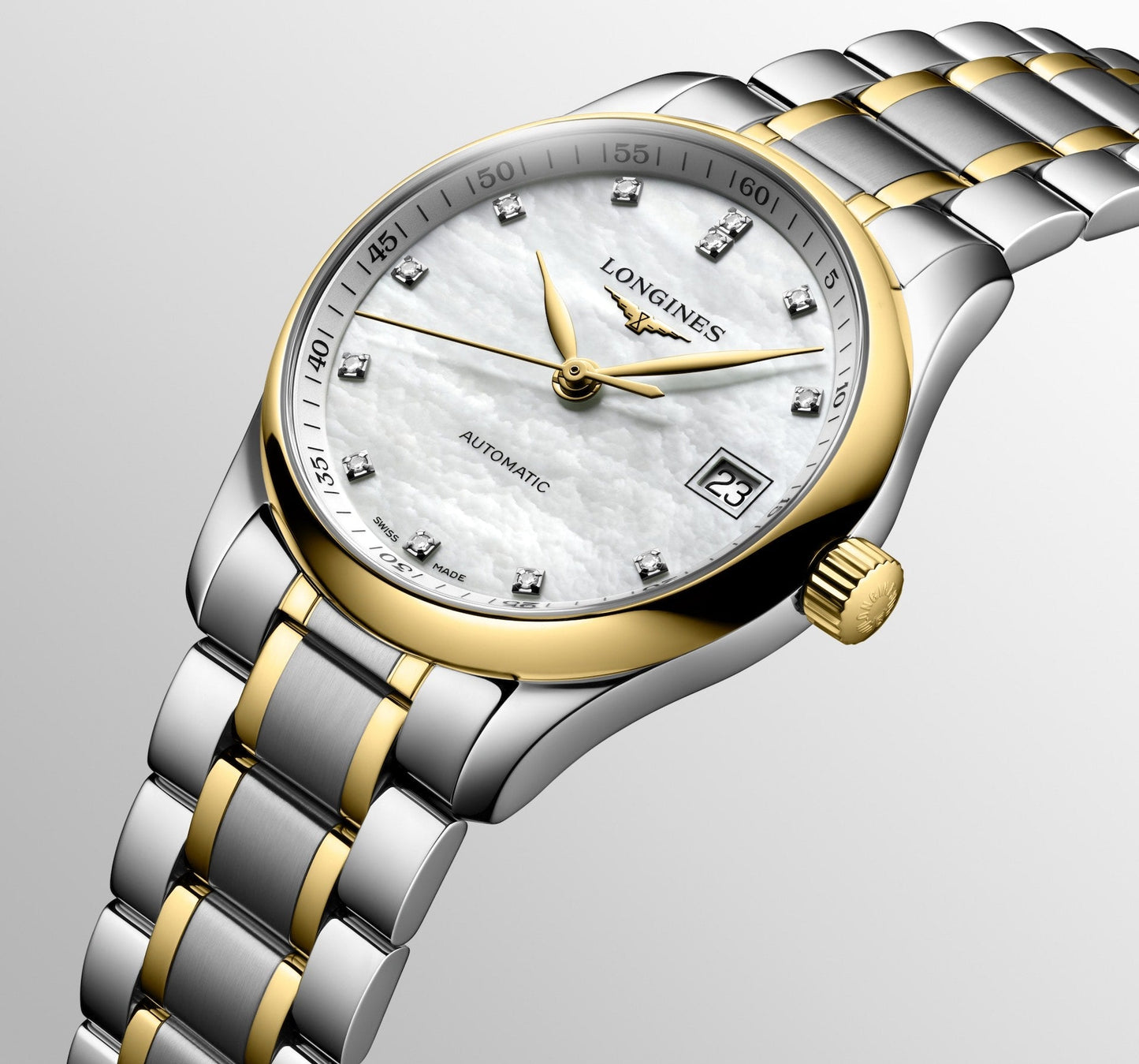 MASTER COLLECTION 34 mm gold accents*