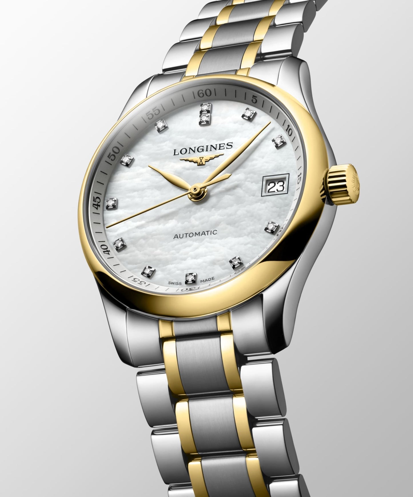 MASTER COLLECTION 34 mm gold accents*