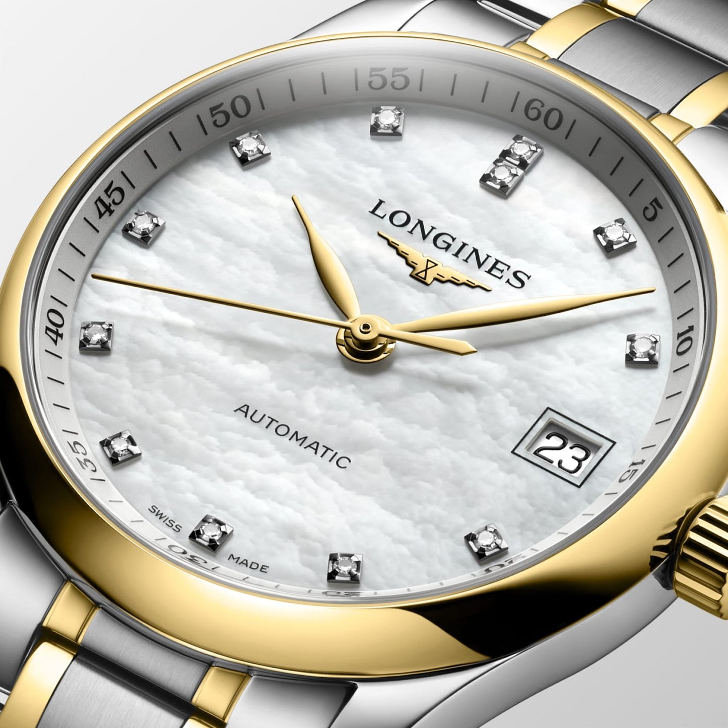 MASTER COLLECTION 34 mm gold accents*