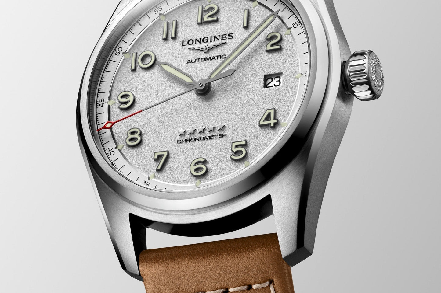 Spirit 40 mm Silver on Strap *