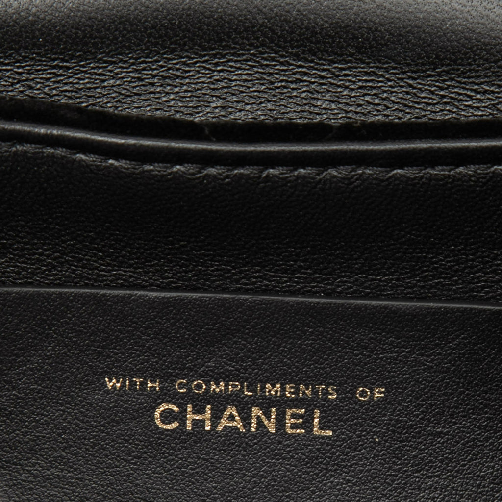 Chanel Mini Matelassé Velours anse supérieure à rabat